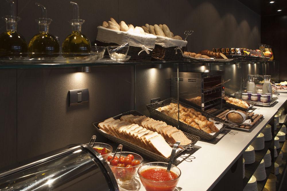 מדריד Ac Hotel Avenida De America By Marriott מראה חיצוני תמונה