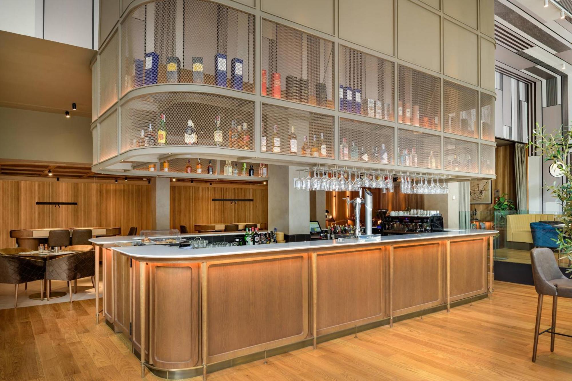 מדריד Ac Hotel Avenida De America By Marriott מראה חיצוני תמונה